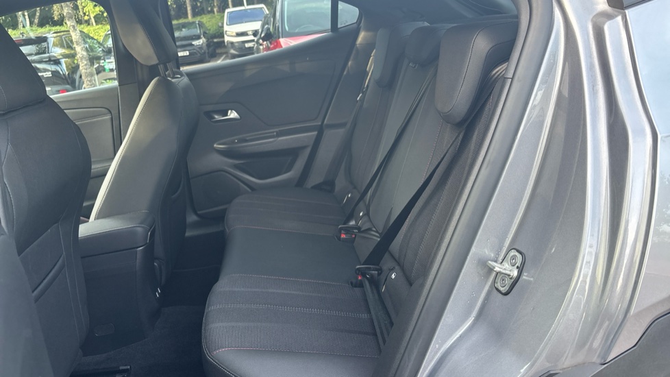 Vauxhall Mokka 1.2 Turbo 100 GS  5dr Petrol Hatchback - Image 16