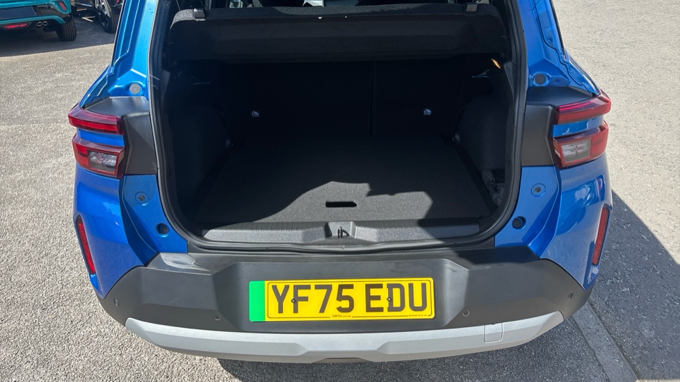 Vauxhall Frontera 83kW GS 44kWh 5dr Auto Electric Estate - Image 4