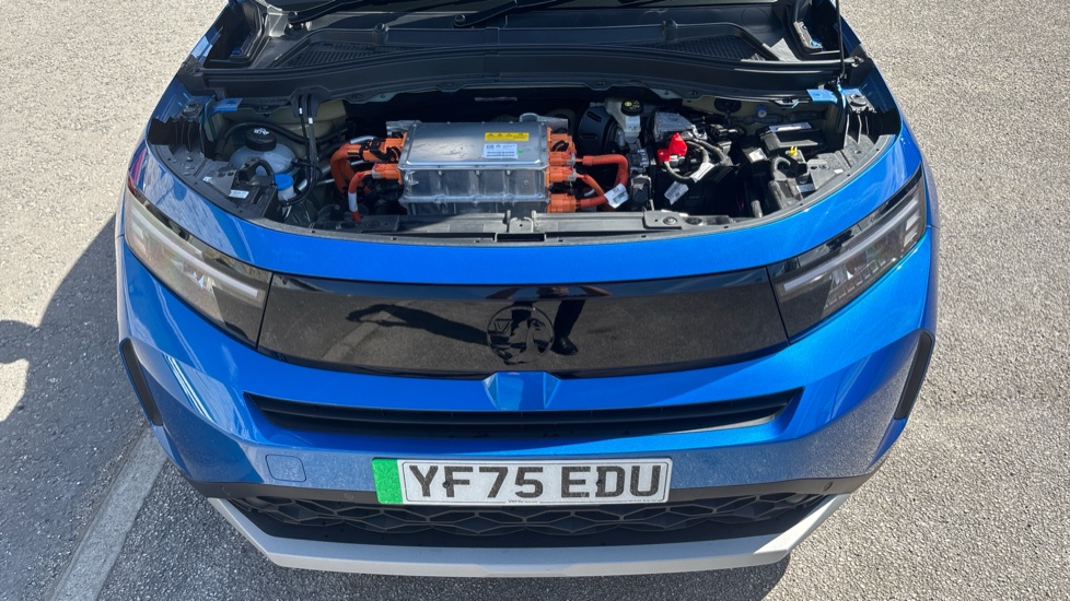 Vauxhall Frontera 83kW GS 44kWh 5dr Auto Electric Estate - Image 8