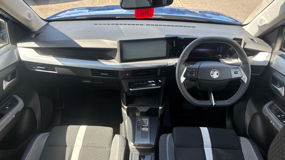 Vauxhall Frontera 83kW GS 44kWh 5dr Auto Electric Estate - Image 10
