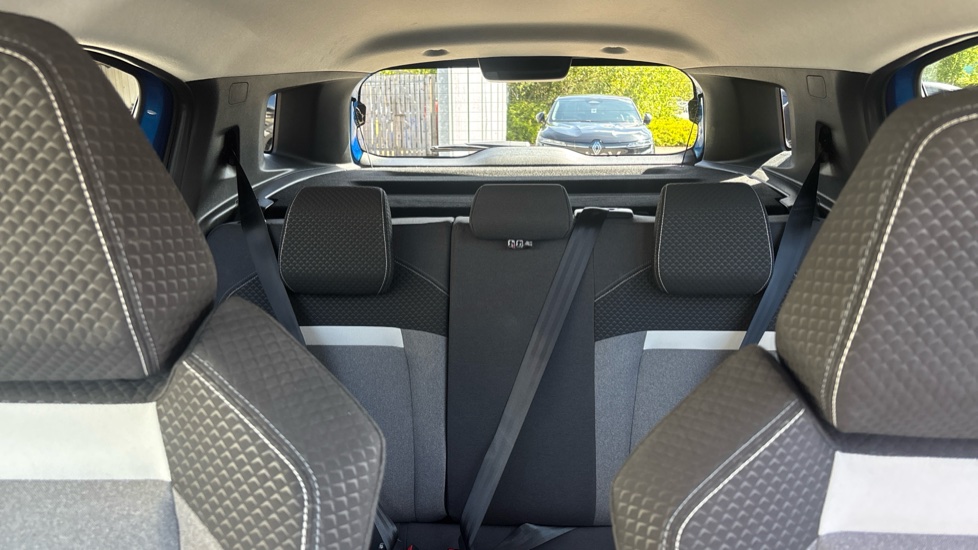 Vauxhall Frontera 83kW GS 44kWh 5dr Auto Electric Estate - Image 15