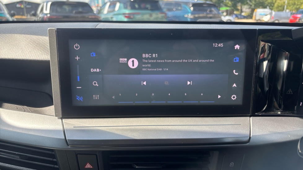 Vauxhall Frontera 83kW GS 44kWh 5dr Auto Electric Estate - Image 32