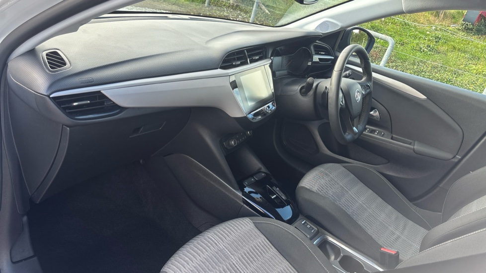 Vauxhall Corsa 1.2 Turbo Design 5dr Auto Petrol Hatchback - Image 9
