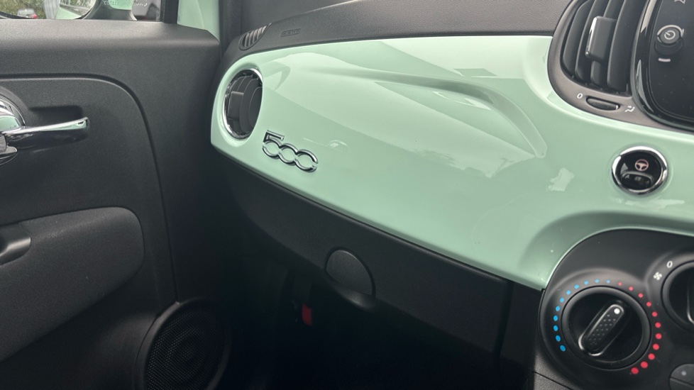 Fiat 500 1.2 Lounge 3dr Petrol Hatchback - Image 29