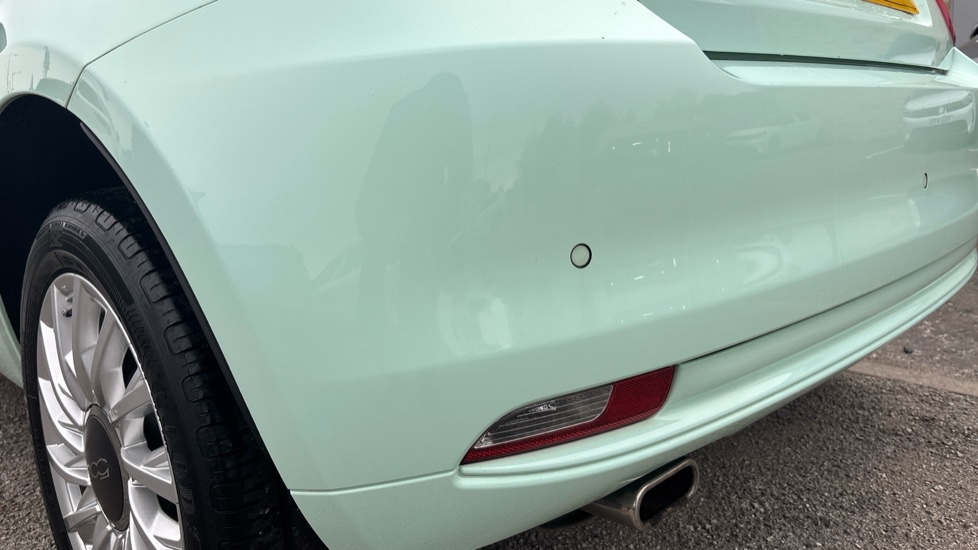 Fiat 500 1.2 Lounge 3dr Petrol Hatchback - Image 37