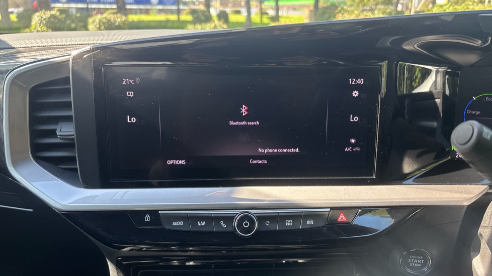 Vauxhall Mokka 100kW Ultimate 50kWh 5dr Auto Electric Hatchback - Image 35