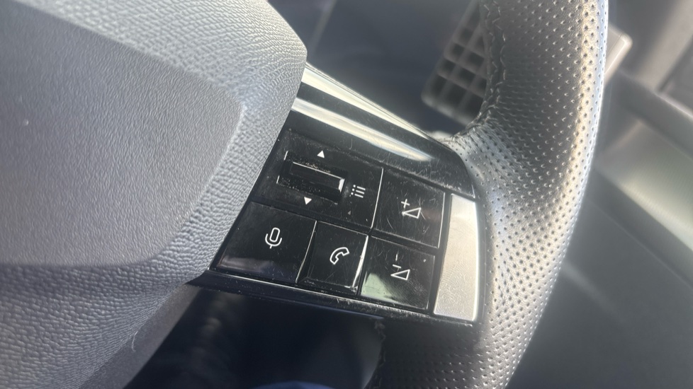 Vauxhall Astra 1.2 Turbo 130 GS 5dr Petrol Hatchback - Image 23