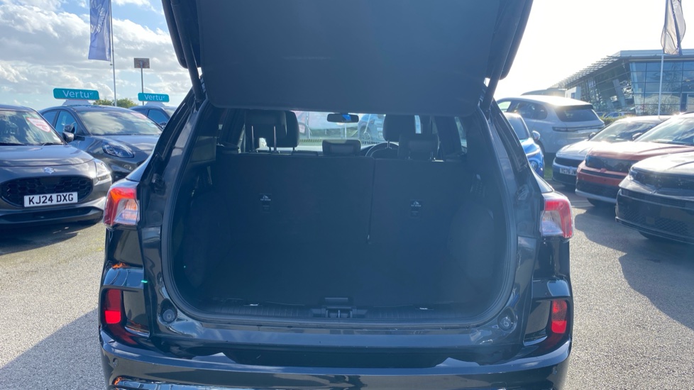 Ford Kuga 2.5 FHEV ST-Line X Edition 5dr CVT Hybrid Estate - Image 4