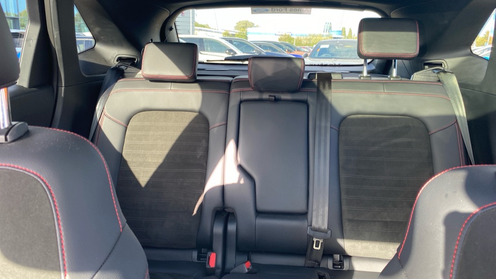 Ford Kuga 2.5 FHEV ST-Line X Edition 5dr CVT Hybrid Estate - Image 15