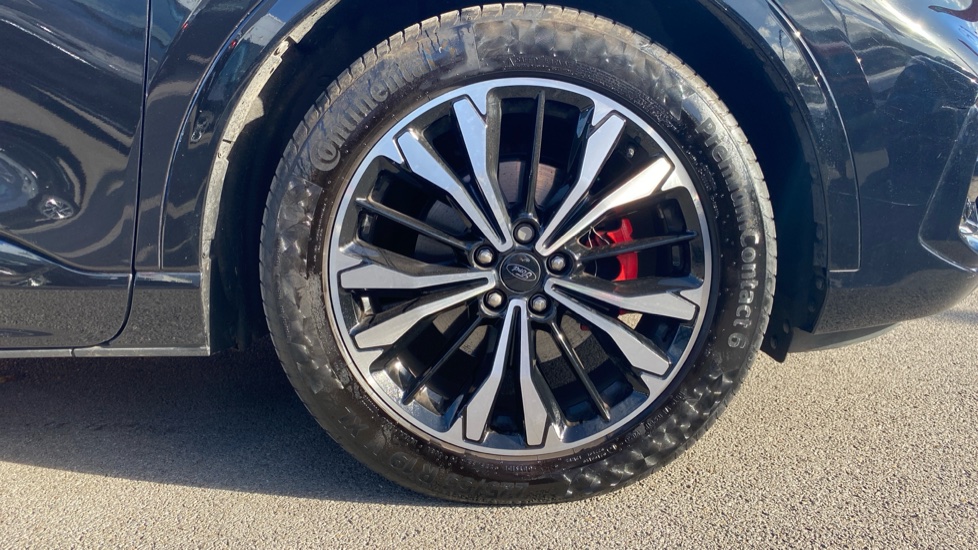 Ford Kuga 2.5 FHEV ST-Line X Edition 5dr CVT Hybrid Estate - Image 23