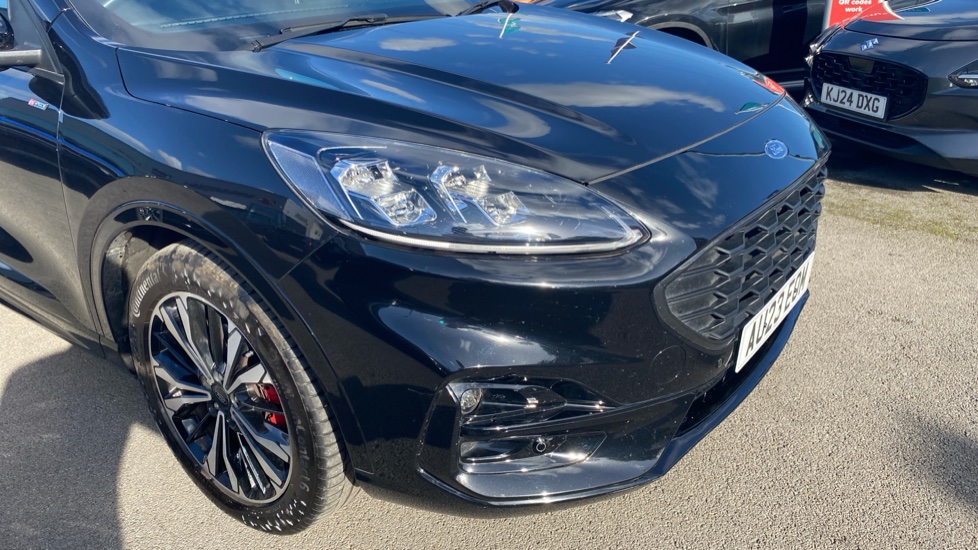 Ford Kuga 2.5 FHEV ST-Line X Edition 5dr CVT Hybrid Estate - Image 25