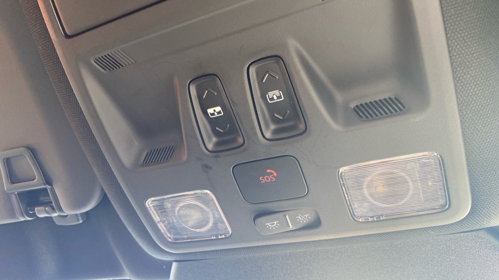 Ford Kuga 2.5 FHEV ST-Line X Edition 5dr CVT Hybrid Estate - Image 36
