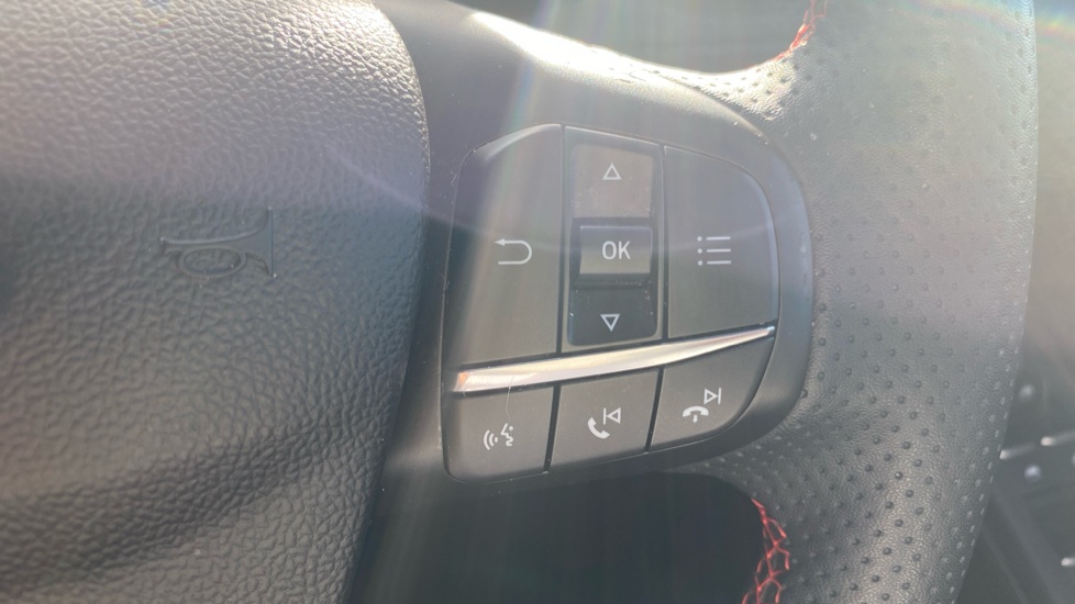Ford Kuga 2.5 FHEV ST-Line X Edition 5dr CVT Hybrid Estate - Image 42