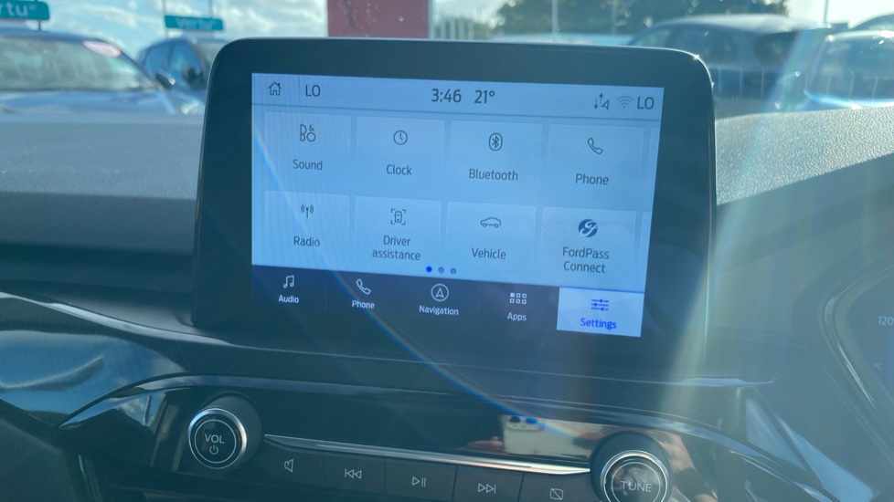 Ford Kuga 2.5 FHEV ST-Line X Edition 5dr CVT Hybrid Estate - Image 52