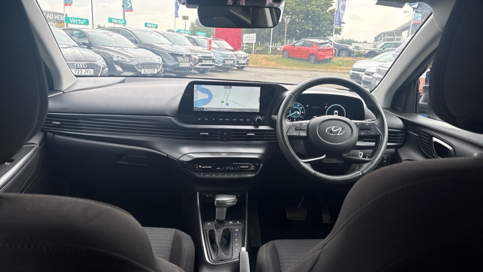 Hyundai i20 1.0T GDi 48V MHD Premium 5dr DCT Petrol Hatchback - Image 10
