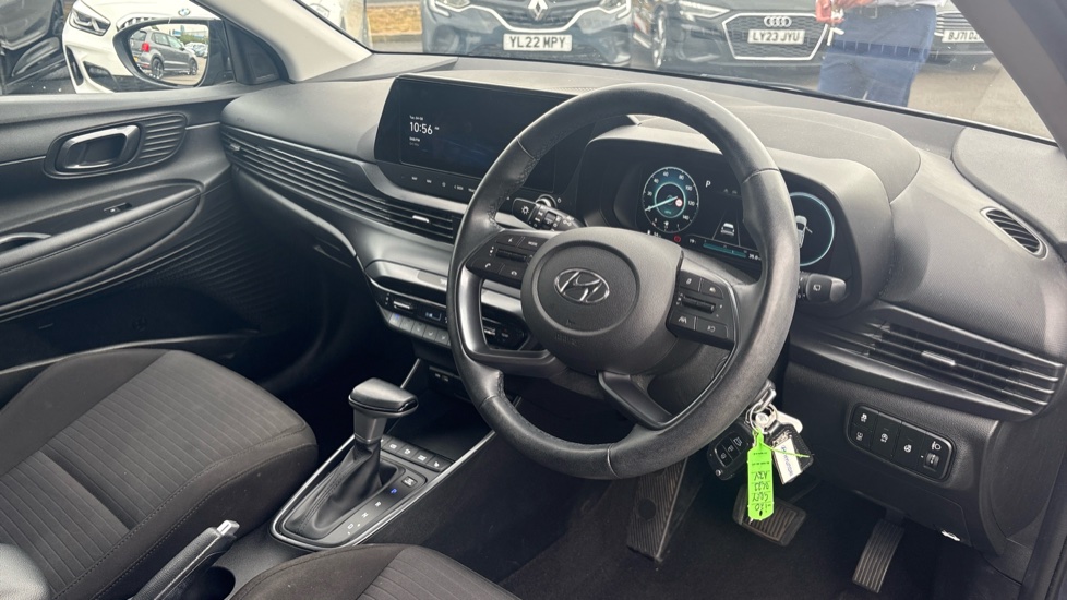 Hyundai i20 1.0T GDi 48V MHD Premium 5dr DCT Petrol Hatchback - Image 11