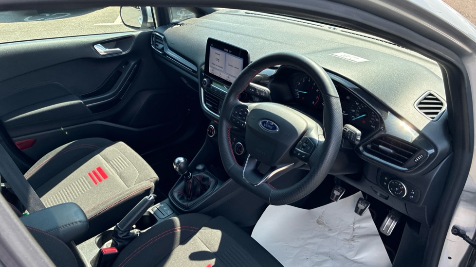 Ford Fiesta 1.0 EcoBoost Hybrid mHEV 125 ST-Line 5dr Petrol Hatchback - Image 11