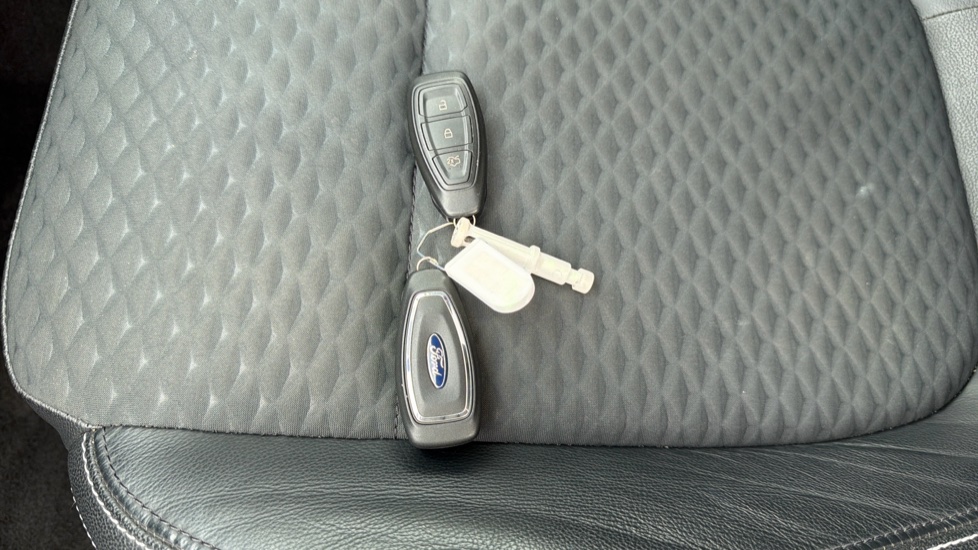 Ford Focus 1.5 EcoBlue 120 Titanium X Edition 5dr Diesel Hatchback - Image 20