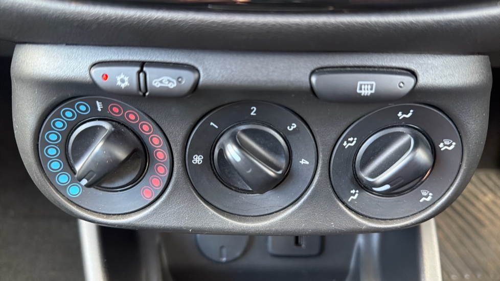 Vauxhall Corsa 1.4 Energy 3dr [AC] Petrol Hatchback - Image 26