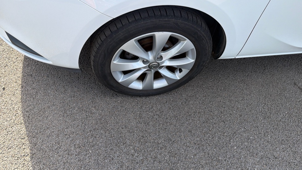 Vauxhall Corsa 1.4 Energy 3dr [AC] Petrol Hatchback - Image 41