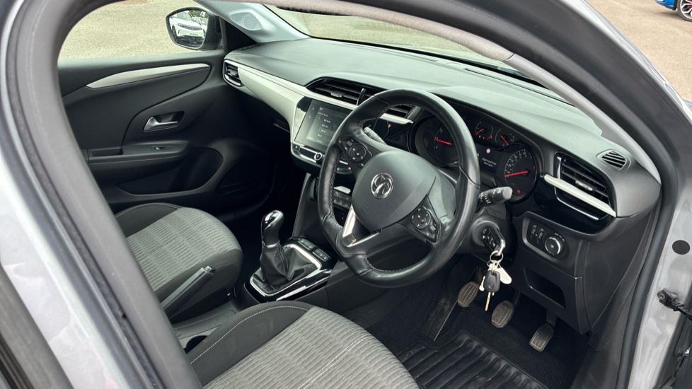 Vauxhall Corsa 1.2 SE Premium 5dr Petrol Hatchback - Image 11