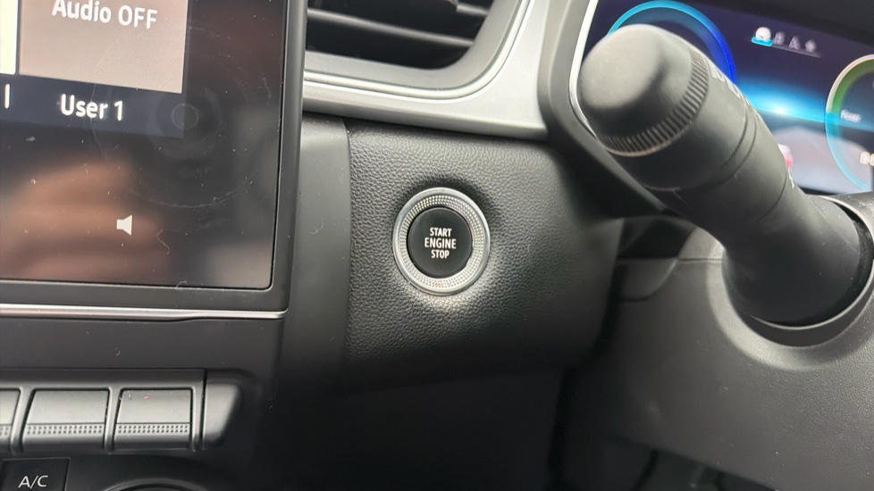 Renault Captur 1.6 E-Tech Plug-in hybrid 160 Techno 5dr Auto Hatchback - Image 27
