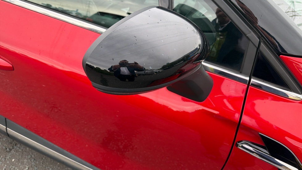 Renault Captur 1.6 E-Tech Plug-in hybrid 160 Techno 5dr Auto Hatchback - Image 33