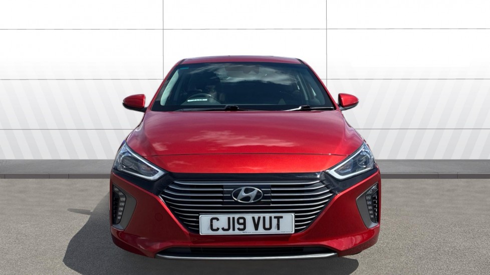 Hyundai IONIQ 1.6 GDi Hybrid Premium 5dr DCT Hybrid Hatchback - Image 3