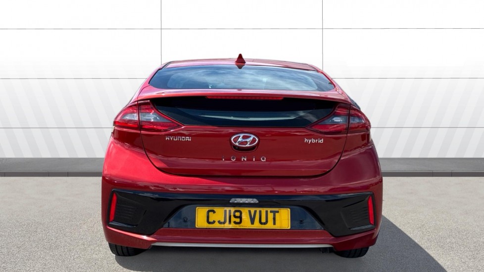 Hyundai IONIQ 1.6 GDi Hybrid Premium 5dr DCT Hybrid Hatchback - Image 6