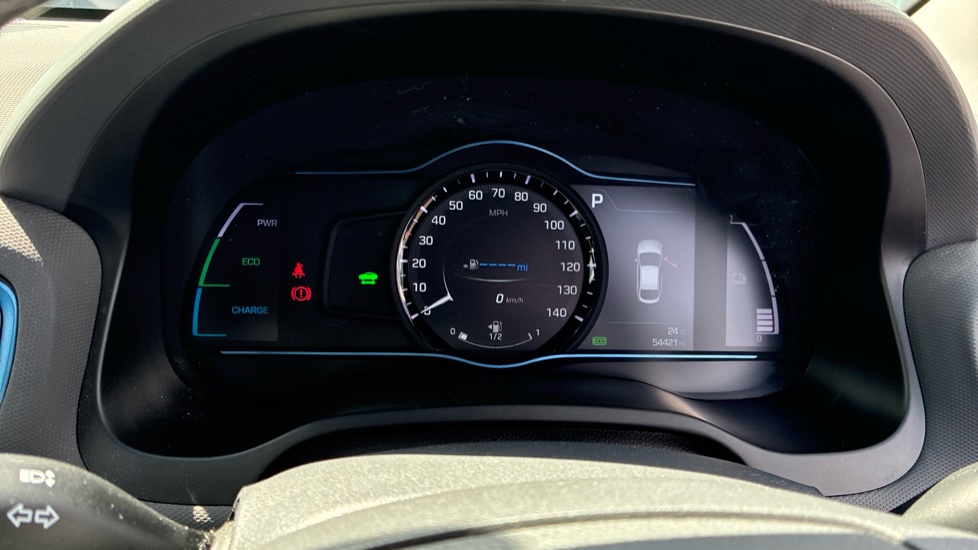 Hyundai IONIQ 1.6 GDi Hybrid Premium 5dr DCT Hybrid Hatchback - Image 18