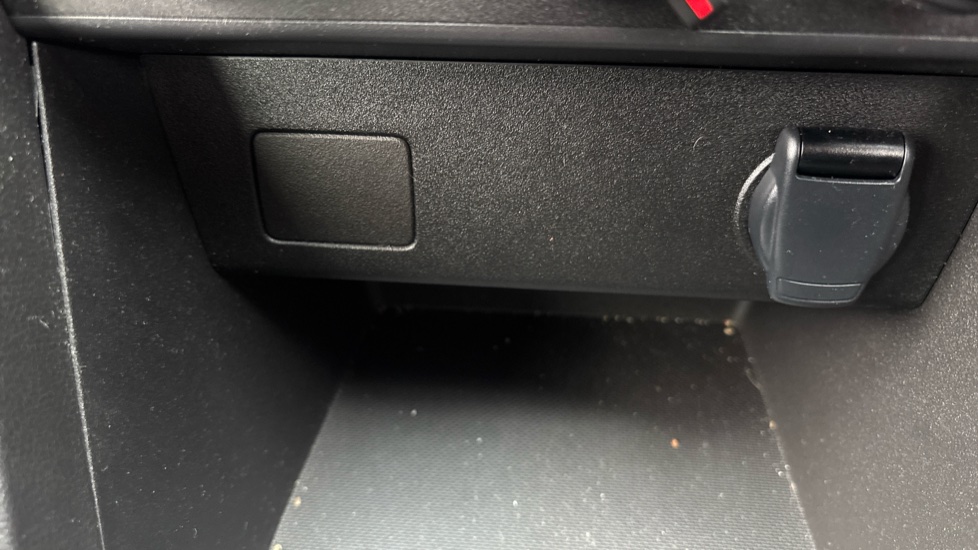 Dacia Sandero Stepway 1.0 TCe Expression 5dr Bi Fuel Hatchback - Image 33