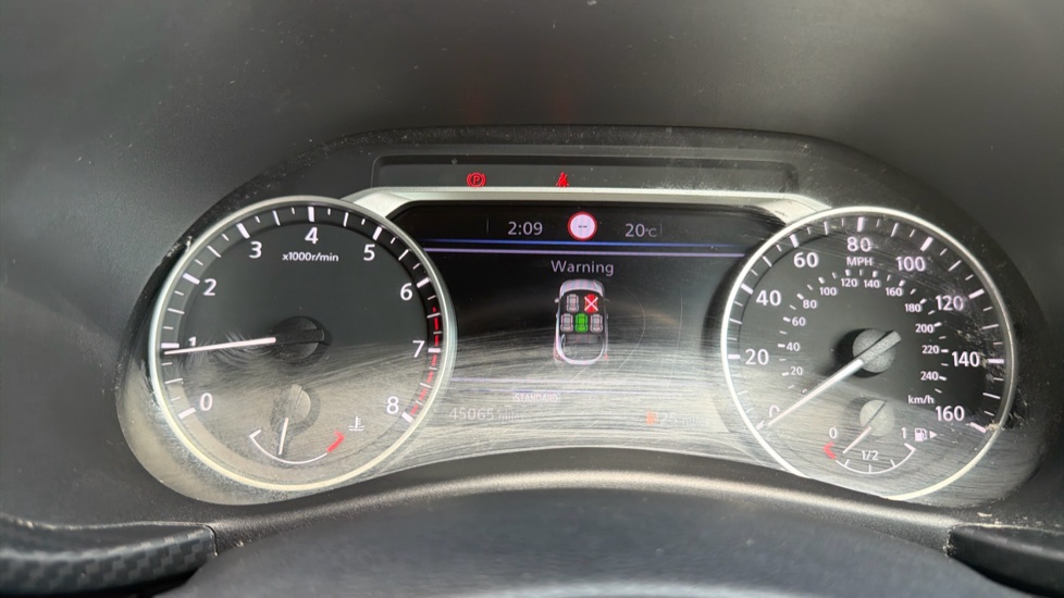 Nissan Juke 1.0 DiG-T 114 Tekna+ 5dr Petrol Hatchback - Image 18
