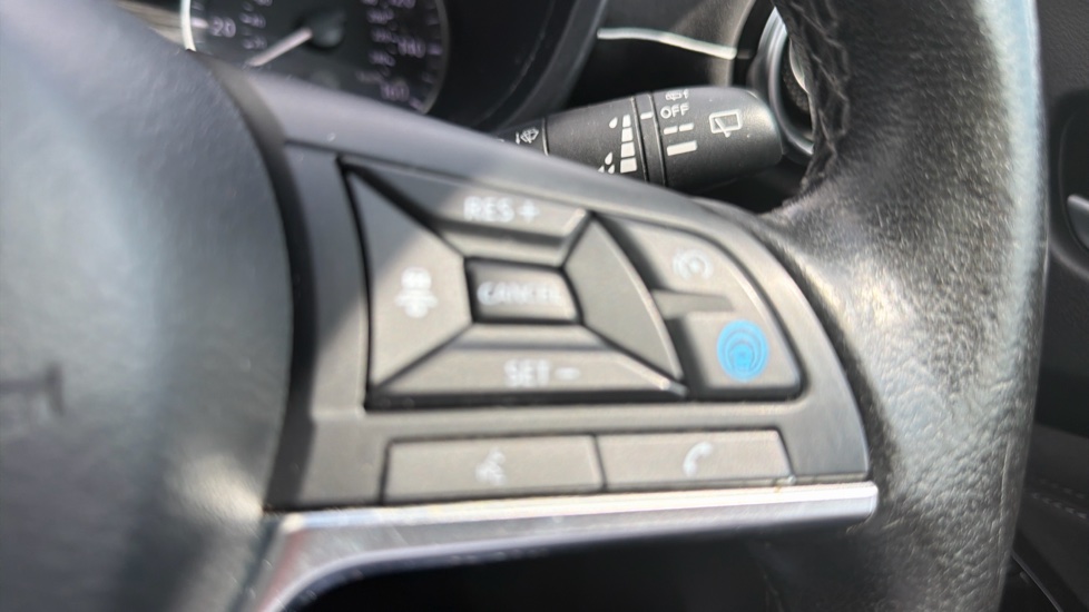 Nissan Juke 1.0 DiG-T 114 Tekna+ 5dr Petrol Hatchback - Image 24