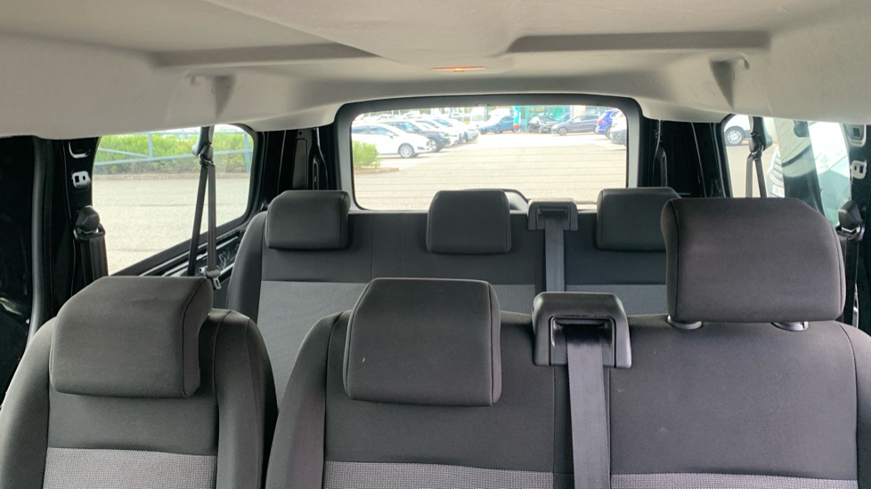 Vauxhall Vivaro Life 100kW Combi L 50kWh 5dr Auto Electric Estate - Image 15