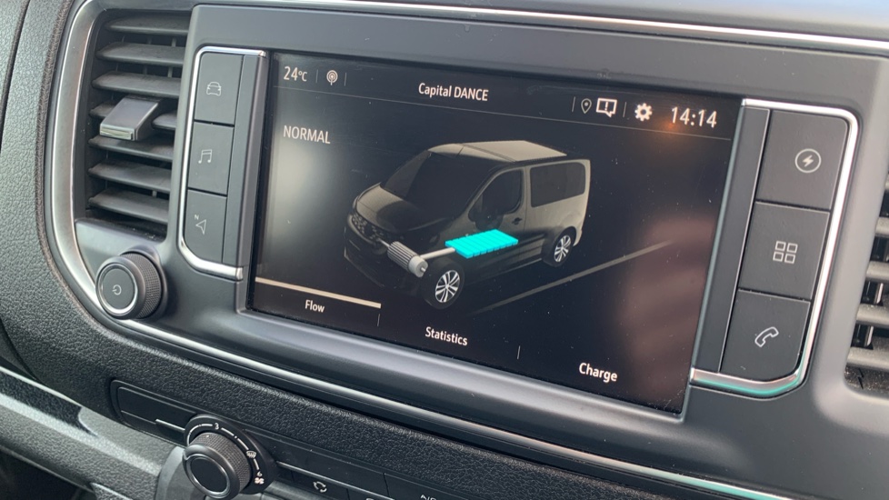 Vauxhall Vivaro Life 100kW Combi L 50kWh 5dr Auto Electric Estate - Image 39