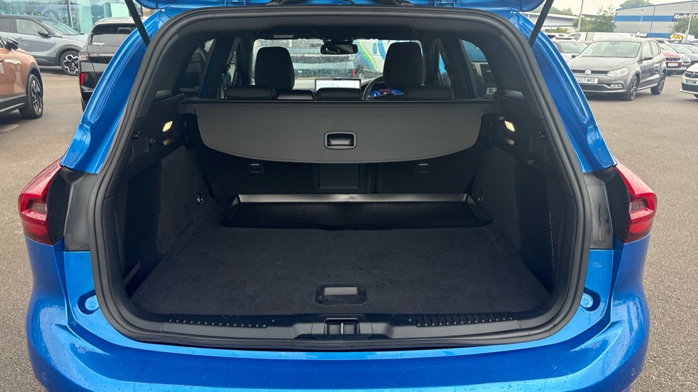 Ford Focus 1.0 EcoBoost Hybrid mHEV 155 ST-Line X 5dr Auto Petrol Estate - Image 4