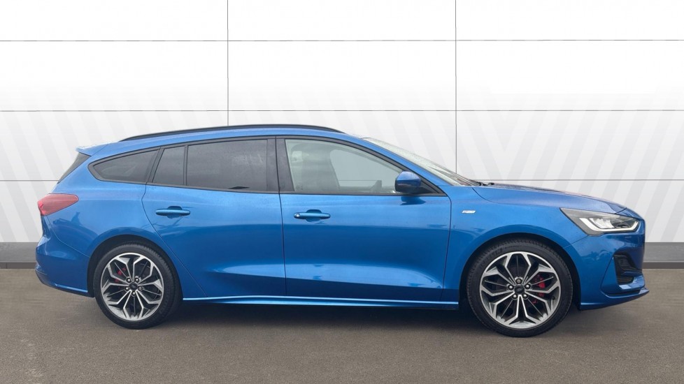 Ford Focus 1.0 EcoBoost Hybrid mHEV 155 ST-Line X 5dr Auto Petrol Estate - Image 5