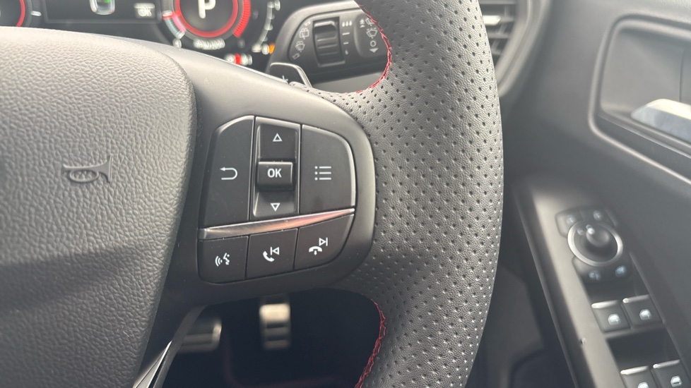 Ford Focus 1.0 EcoBoost Hybrid mHEV 155 ST-Line X 5dr Auto Petrol Estate - Image 35