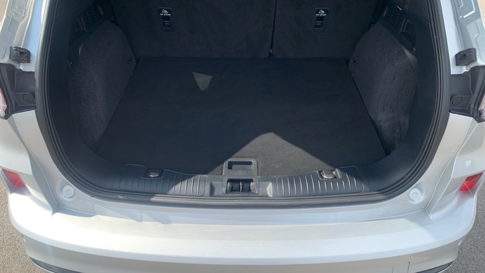 Ford Kuga 2.0 EcoBlue mHEV ST-Line First Edition 5dr Diesel Estate - Image 4
