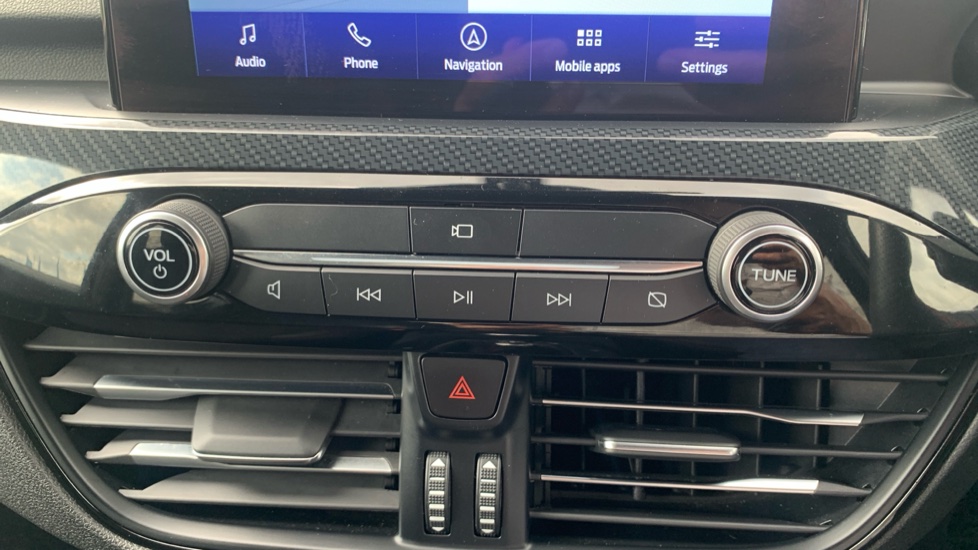Ford Kuga 2.0 EcoBlue mHEV ST-Line First Edition 5dr Diesel Estate - Image 49