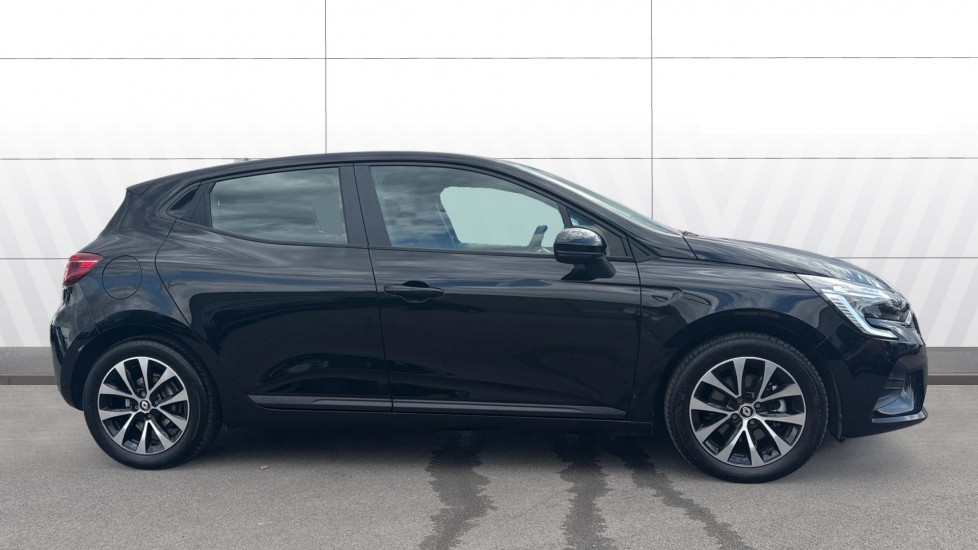 Renault Clio 1.6 E-TECH full hybrid 145 Evolution 5dr Auto Hybrid Hatchback - Image 5