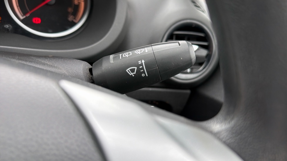 Vauxhall Corsa 1.2 Exclusiv 3dr [AC] Petrol Hatchback - Image 26