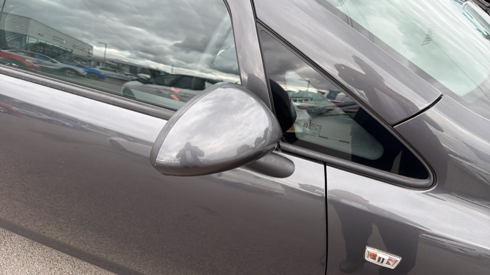 Vauxhall Corsa 1.2 Exclusiv 3dr [AC] Petrol Hatchback - Image 32