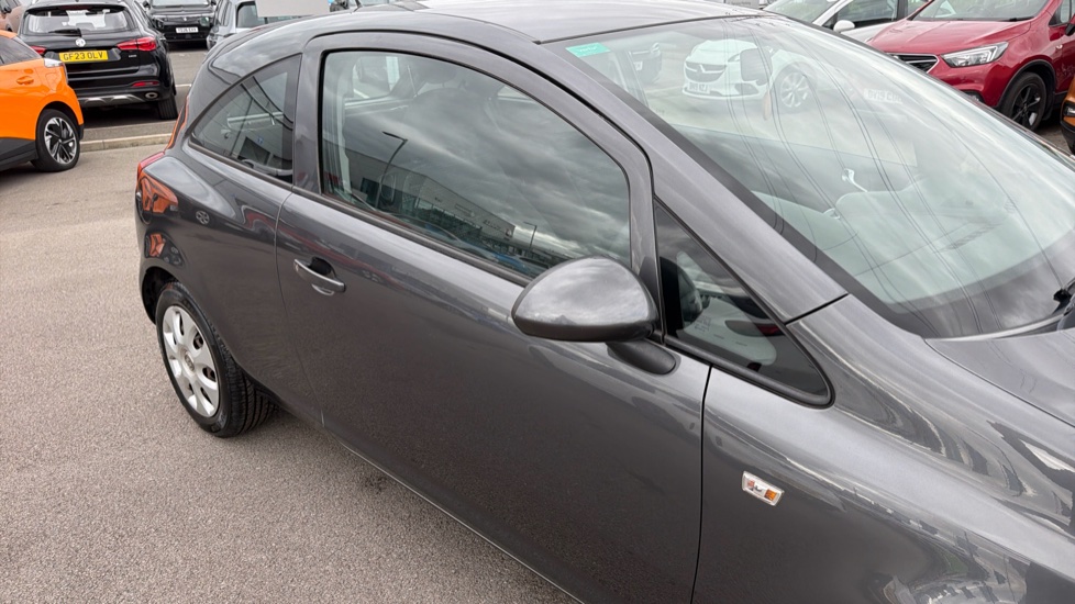 Vauxhall Corsa 1.2 Exclusiv 3dr [AC] Petrol Hatchback - Image 33