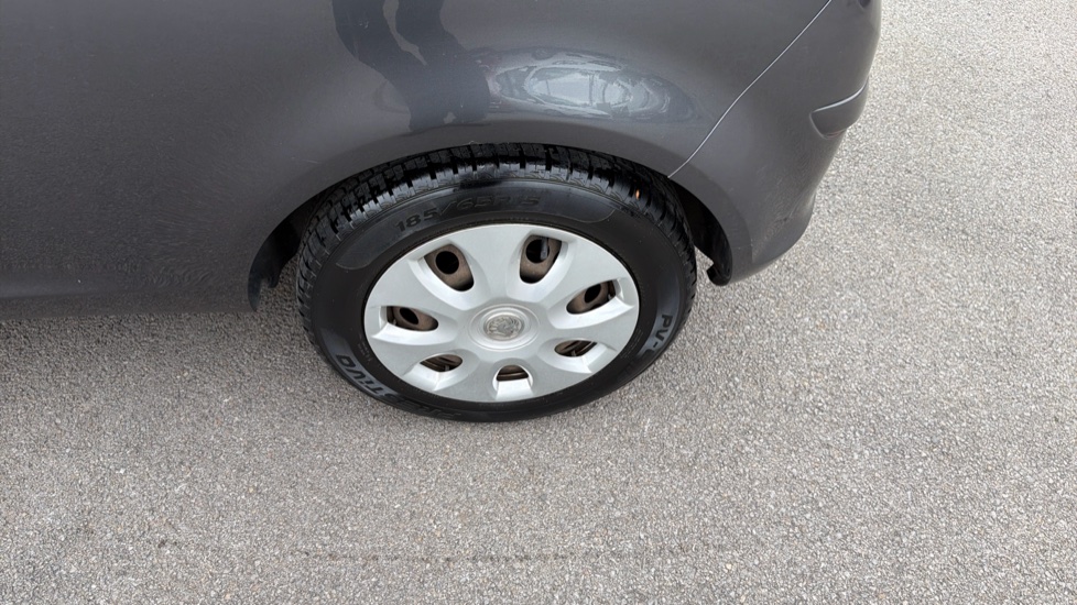 Vauxhall Corsa 1.2 Exclusiv 3dr [AC] Petrol Hatchback - Image 39