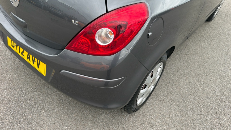 Vauxhall Corsa 1.2 Exclusiv 3dr [AC] Petrol Hatchback - Image 42
