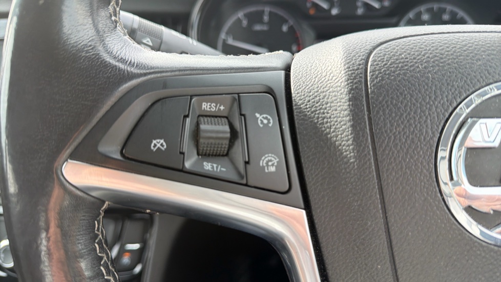 Vauxhall Mokka X 1.6CDTi ecoTEC D [136] Active 5dr Diesel Hatchback - Image 21