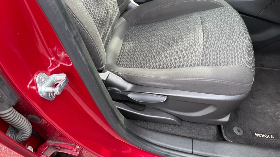 Vauxhall Mokka X 1.6CDTi ecoTEC D [136] Active 5dr Diesel Hatchback - Image 34