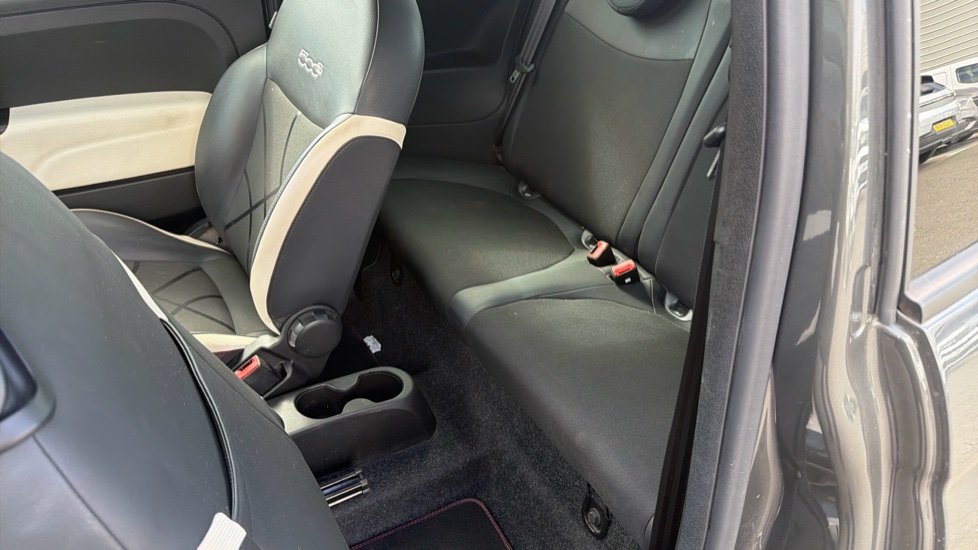 Fiat 500 1.2 S 3dr Petrol Hatchback - Image 16
