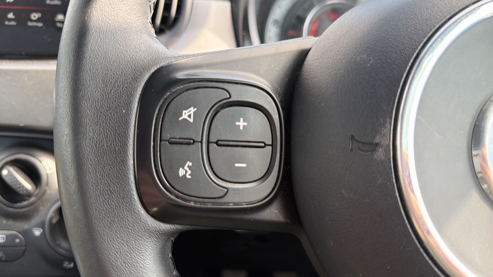 Fiat 500 1.2 S 3dr Petrol Hatchback - Image 21